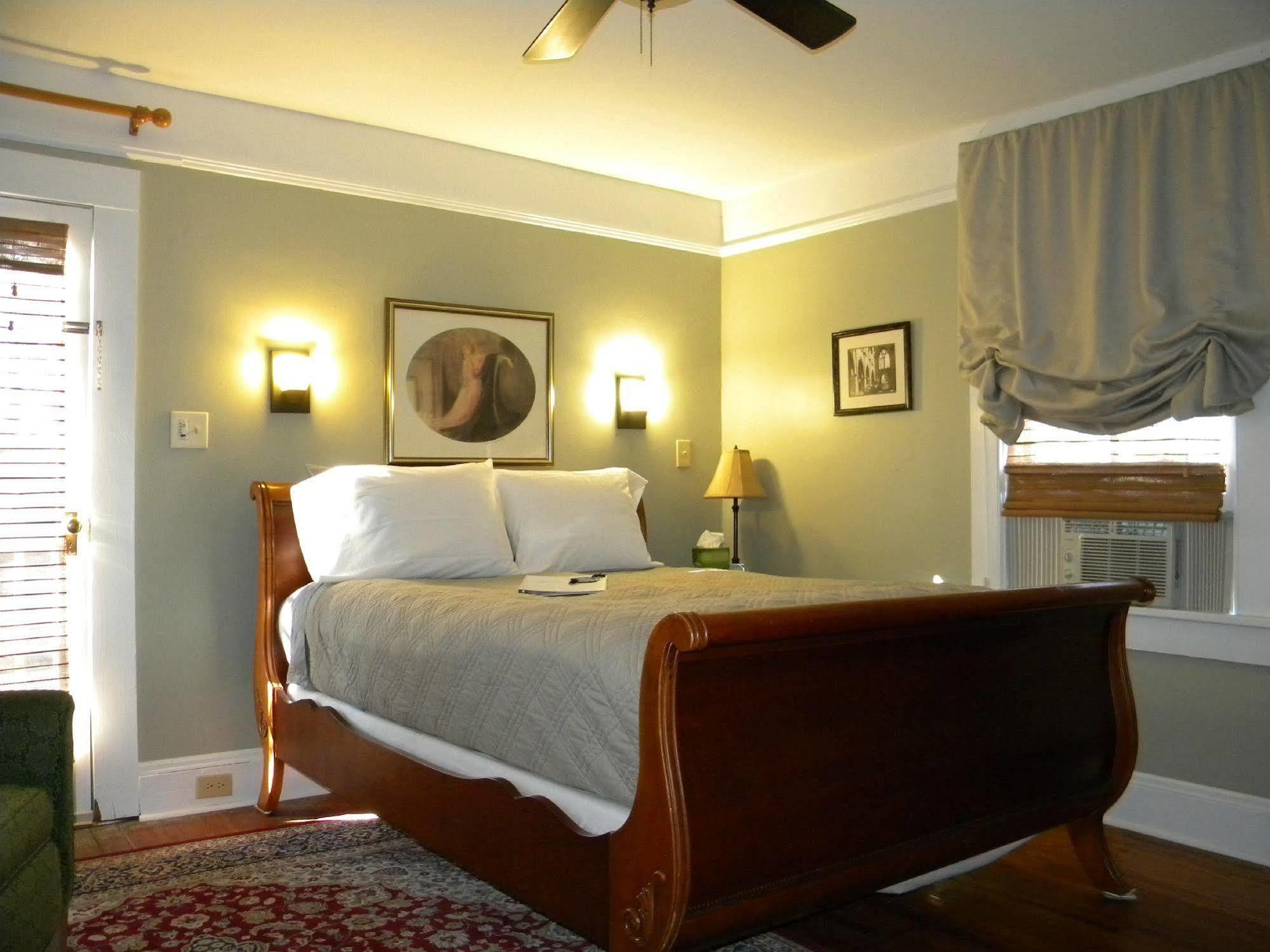 Maison De Macarty Bed and Breakfast New Orleans Esterno foto